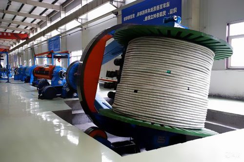 布線(xiàn)的工藝是怎樣的，能夠確保線(xiàn)路為&ldquo; 活線(xiàn) &rdquo;嗎?